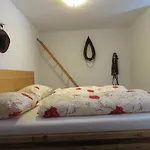 Apartman Maderebner *
