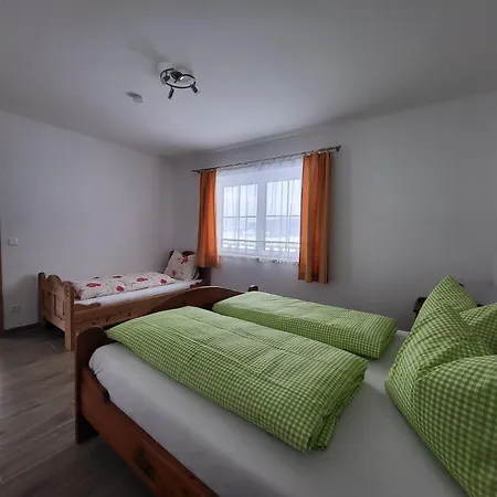 Maderebner Apartamento *