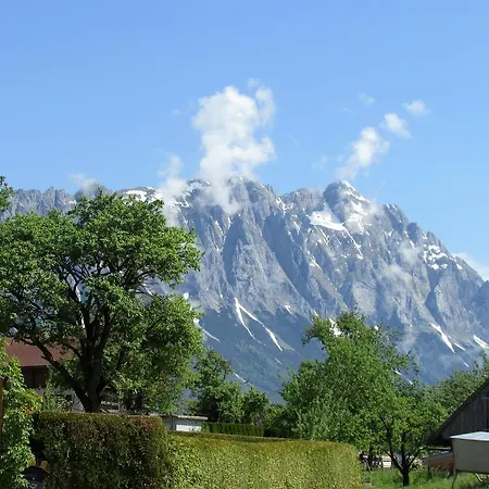 Maderebner * Grobming